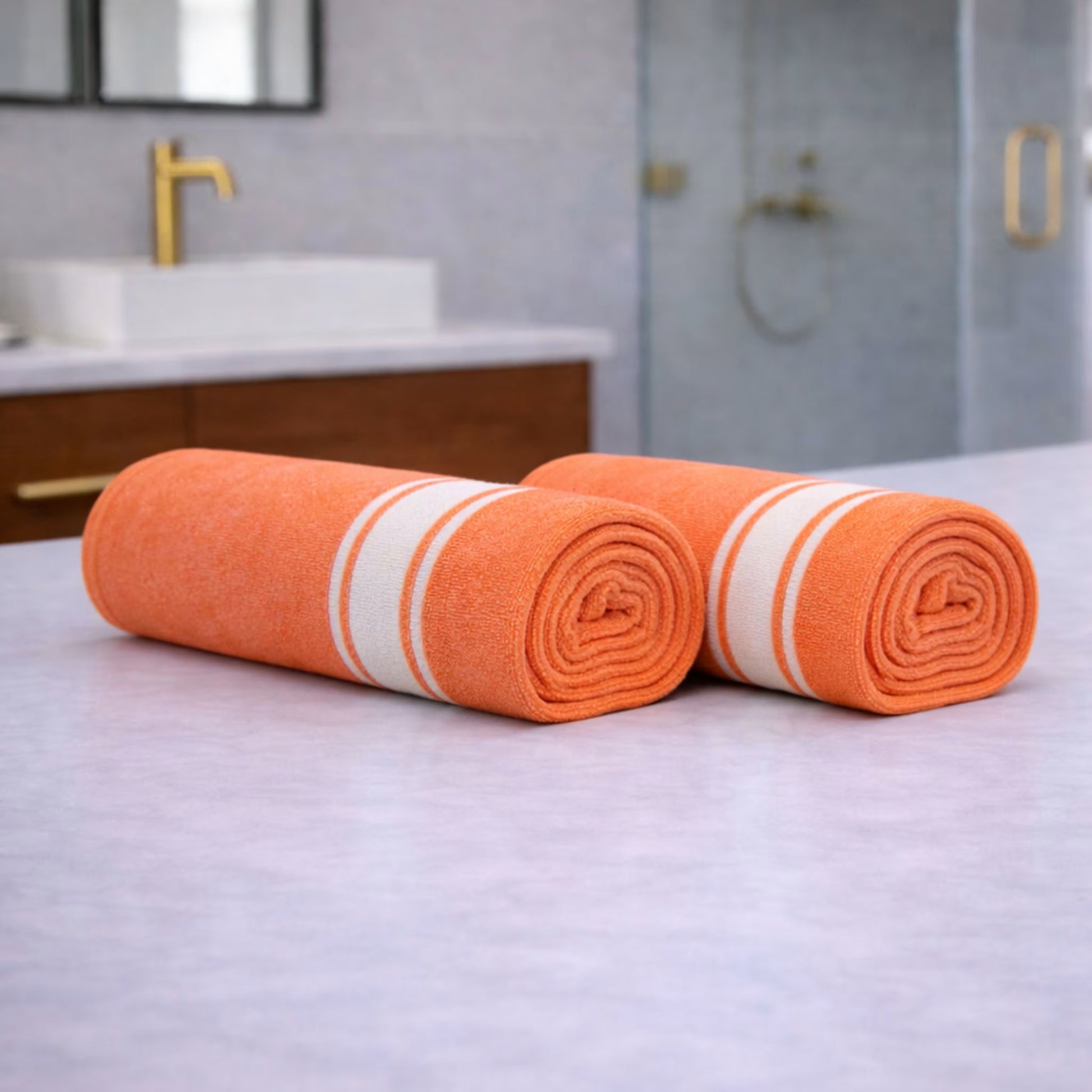 zaruva bamboo cotton bath towel set of 2 rolled towels on bathroom countertop closeup texture, lightweight quick dry absorbent
